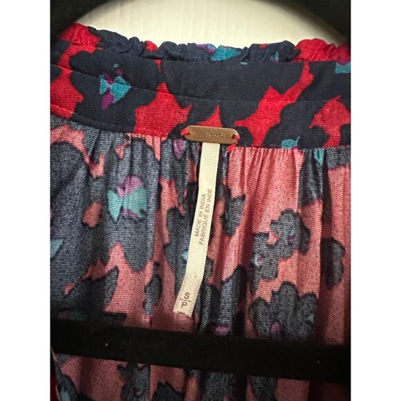 Free People Women's Red Floral Love Letter Oversized Tunic Blouse Size Small - Picture 6 of 11